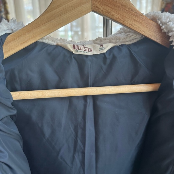 Girls winter long puffer jacket - Picture 3 of 3